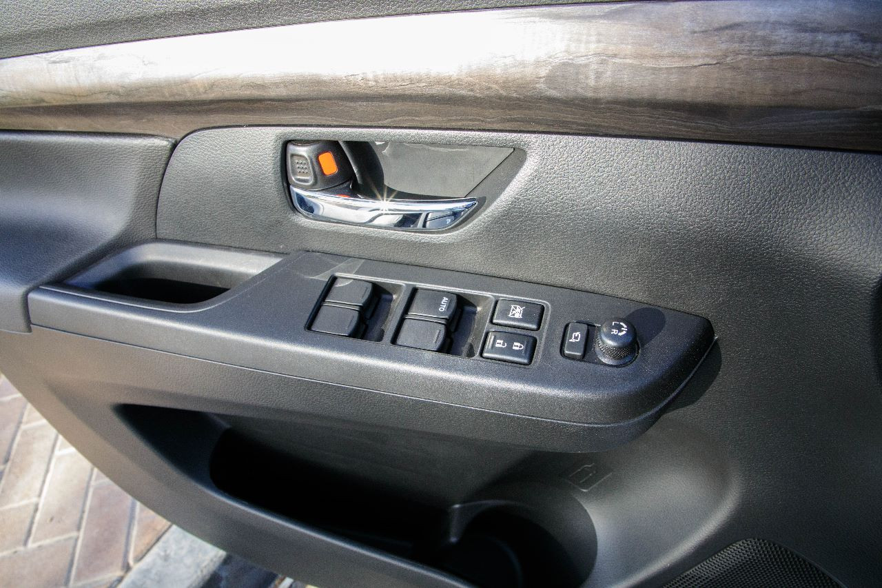Suzuki Ertiga - Image 5