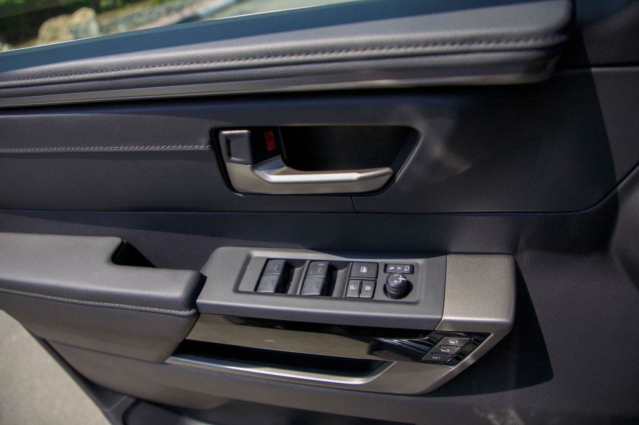 Toyota Tundra - Image 6