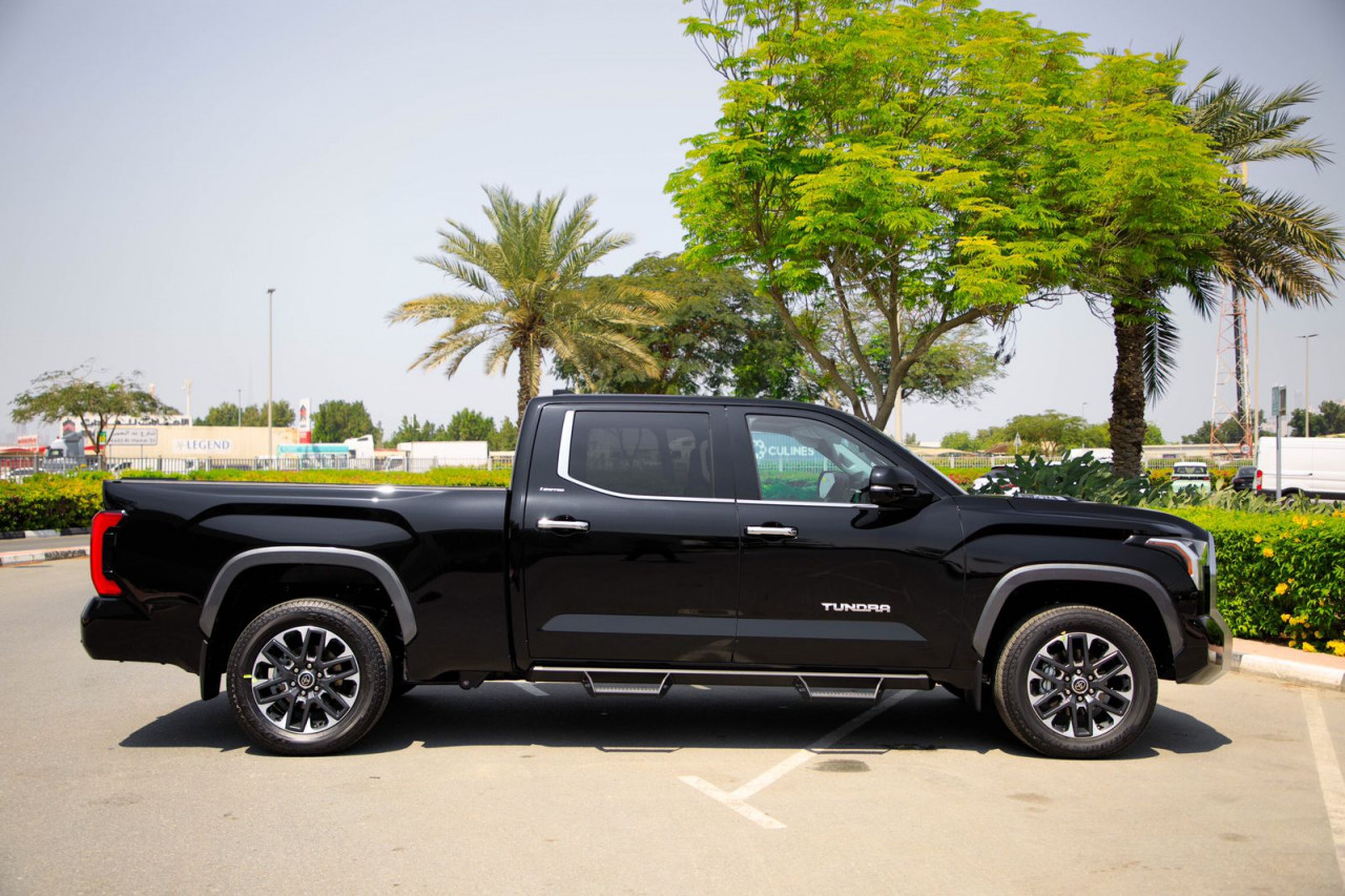 Toyota Tundra - Image 4