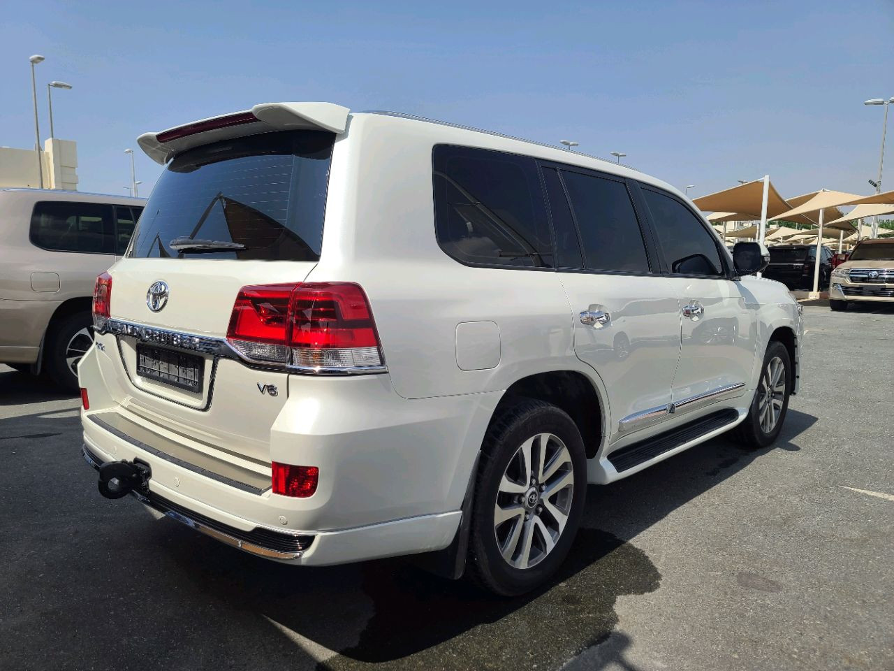 Toyota Land Cruiser - Image 3