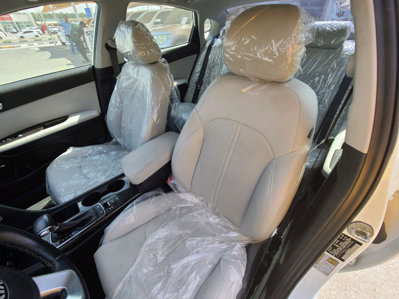 KIA Optima - Image 10