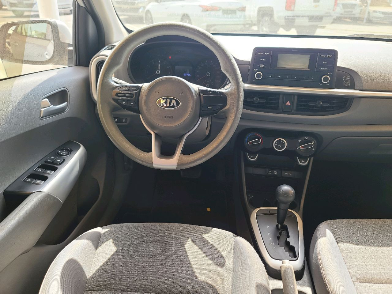 KIA Picanto - Image 2
