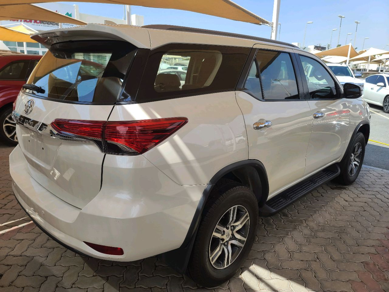 Toyota Fortuner - Image 7