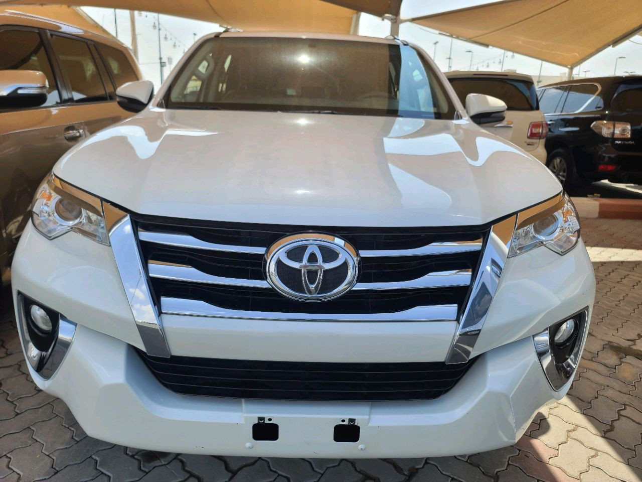 Toyota Fortuner - Image 4
