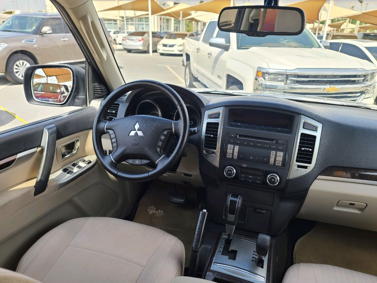 Mitsubishi Pajero - Image 5