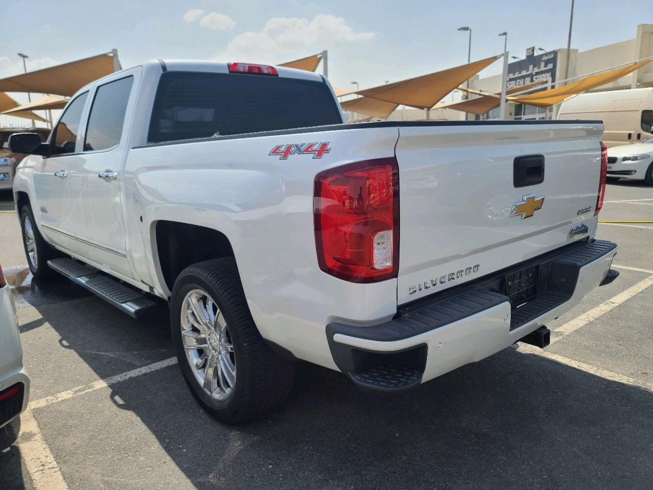 Chevrolet Silverado - Image 7