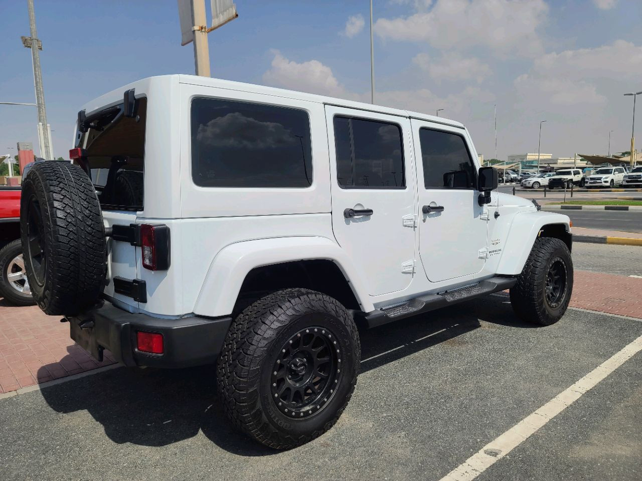 Jeep Wrangler - Image 5
