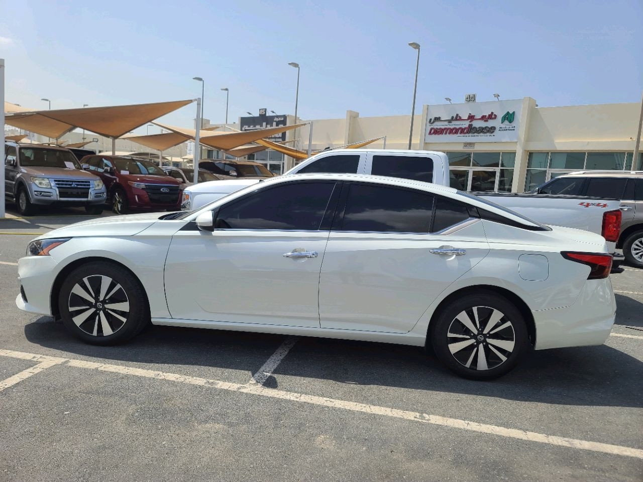 Nissan Altima - Image 7