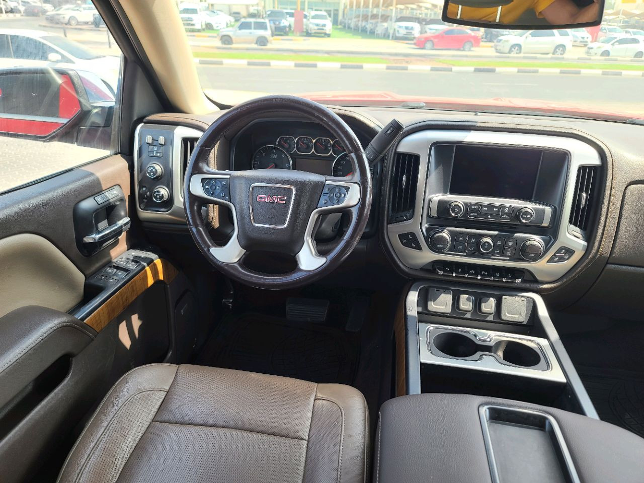 GMC Sierra - Image 7