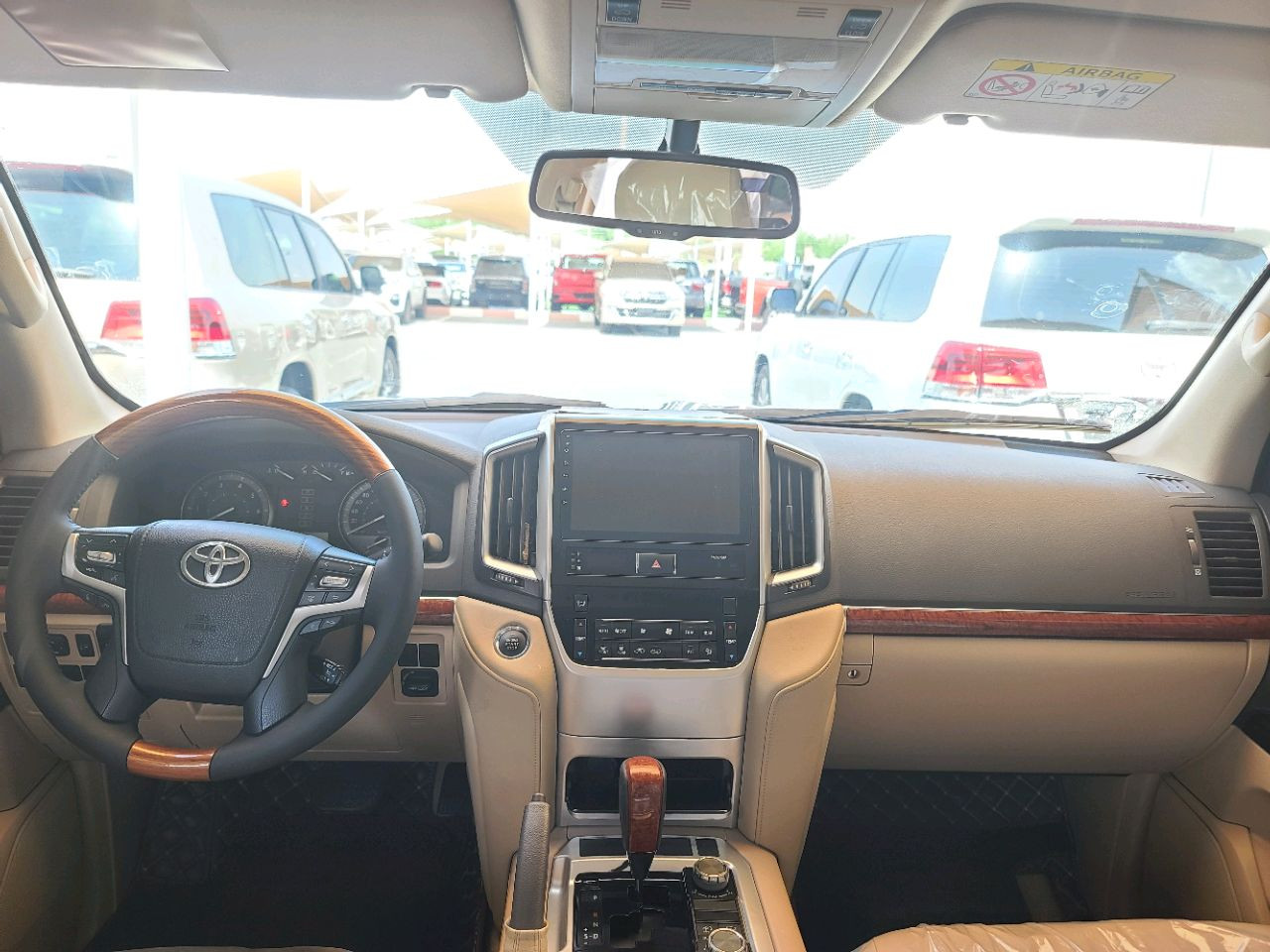 Toyota Land Cruiser - Image 5