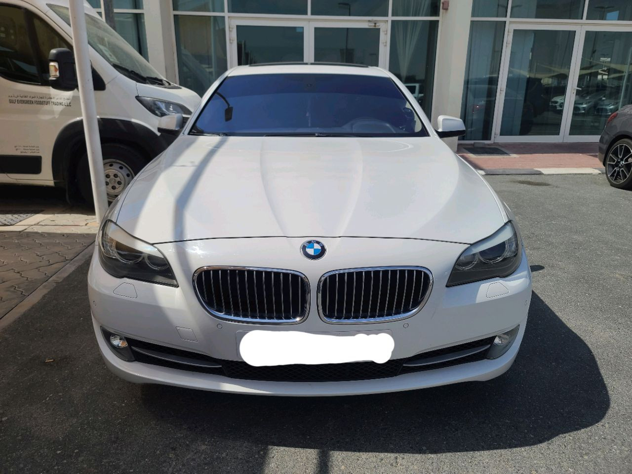 BMW 5-Series - Image 5