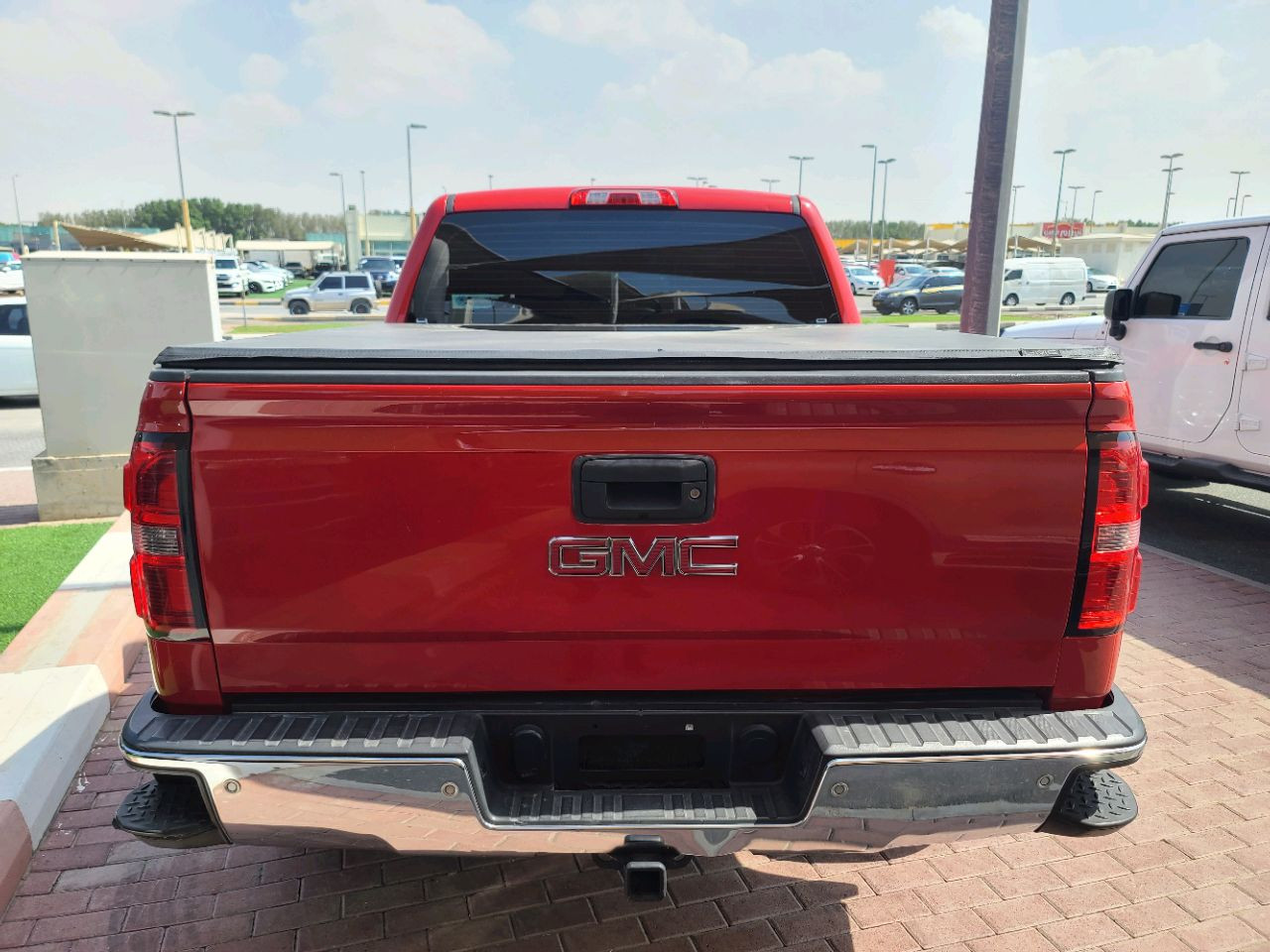 GMC Sierra - Image 3