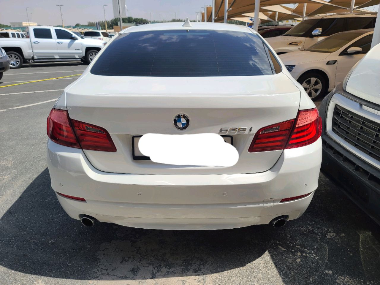 BMW 5-Series - Image 11