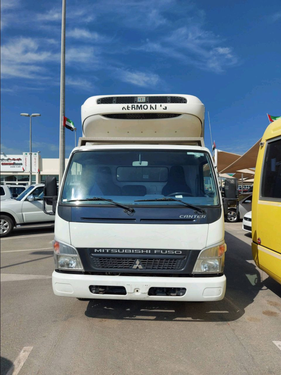 Mitsubishi Canter - Image 6