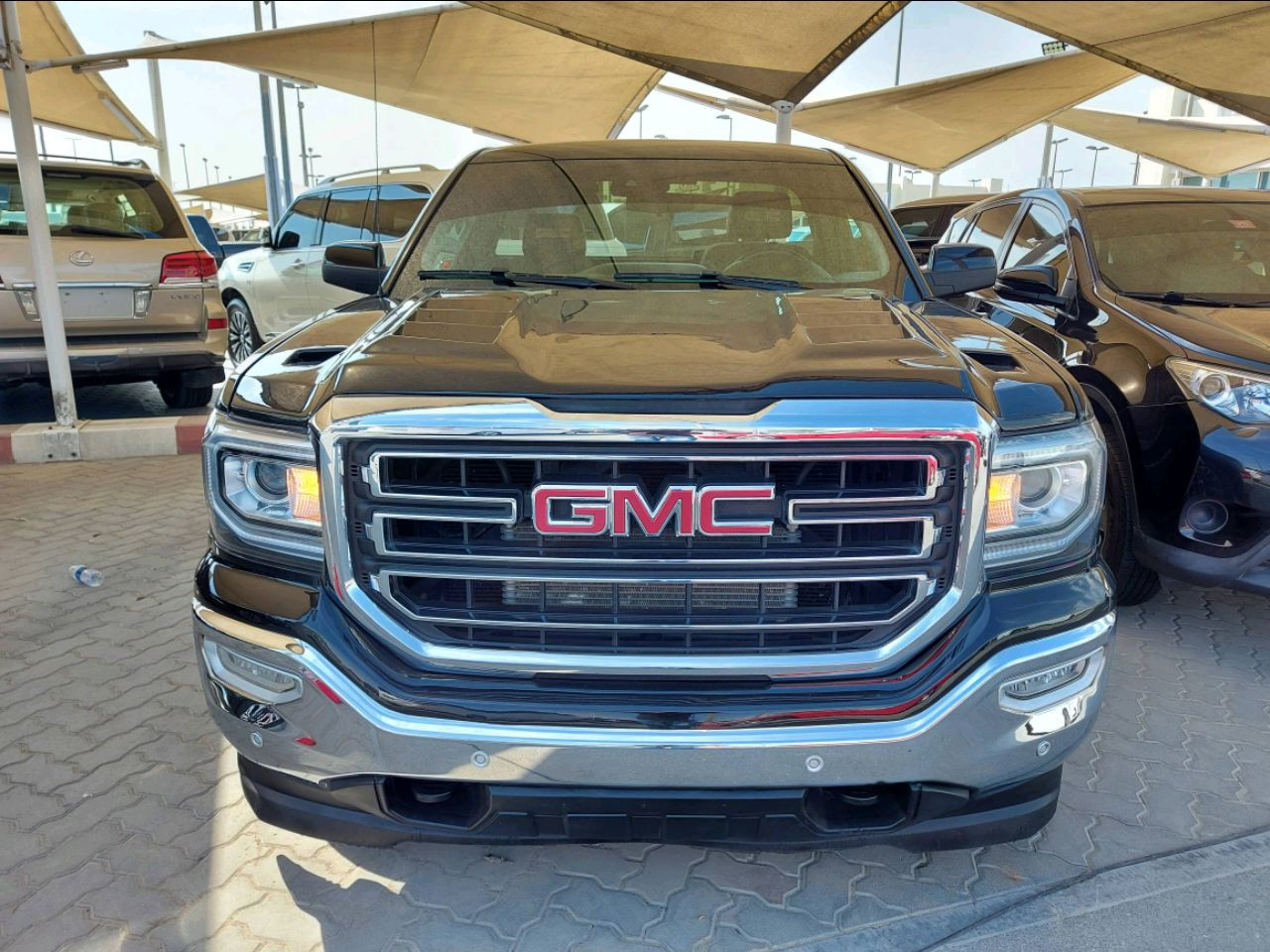 GMC Sierra - Image 6