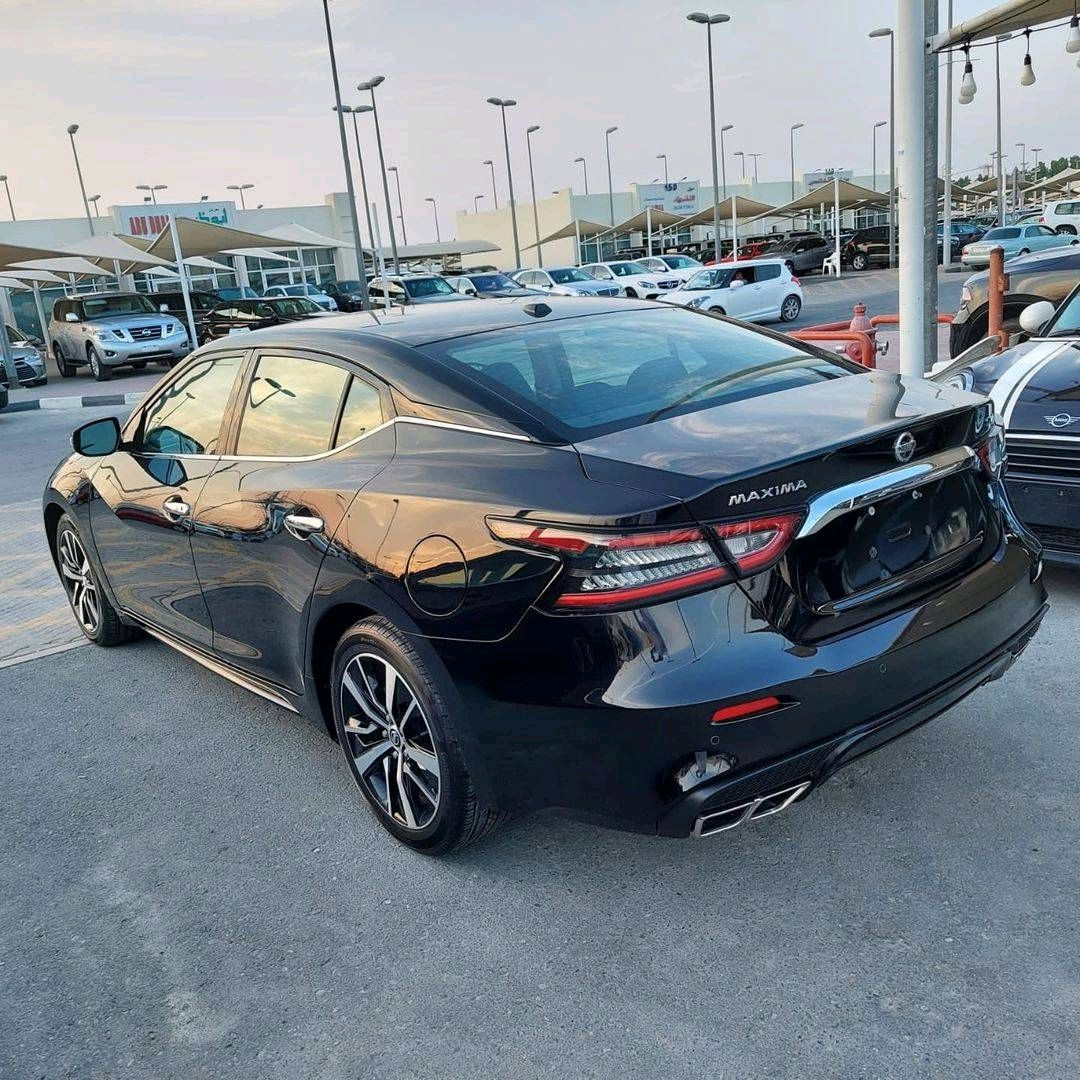 Nissan Maxima - Image 5