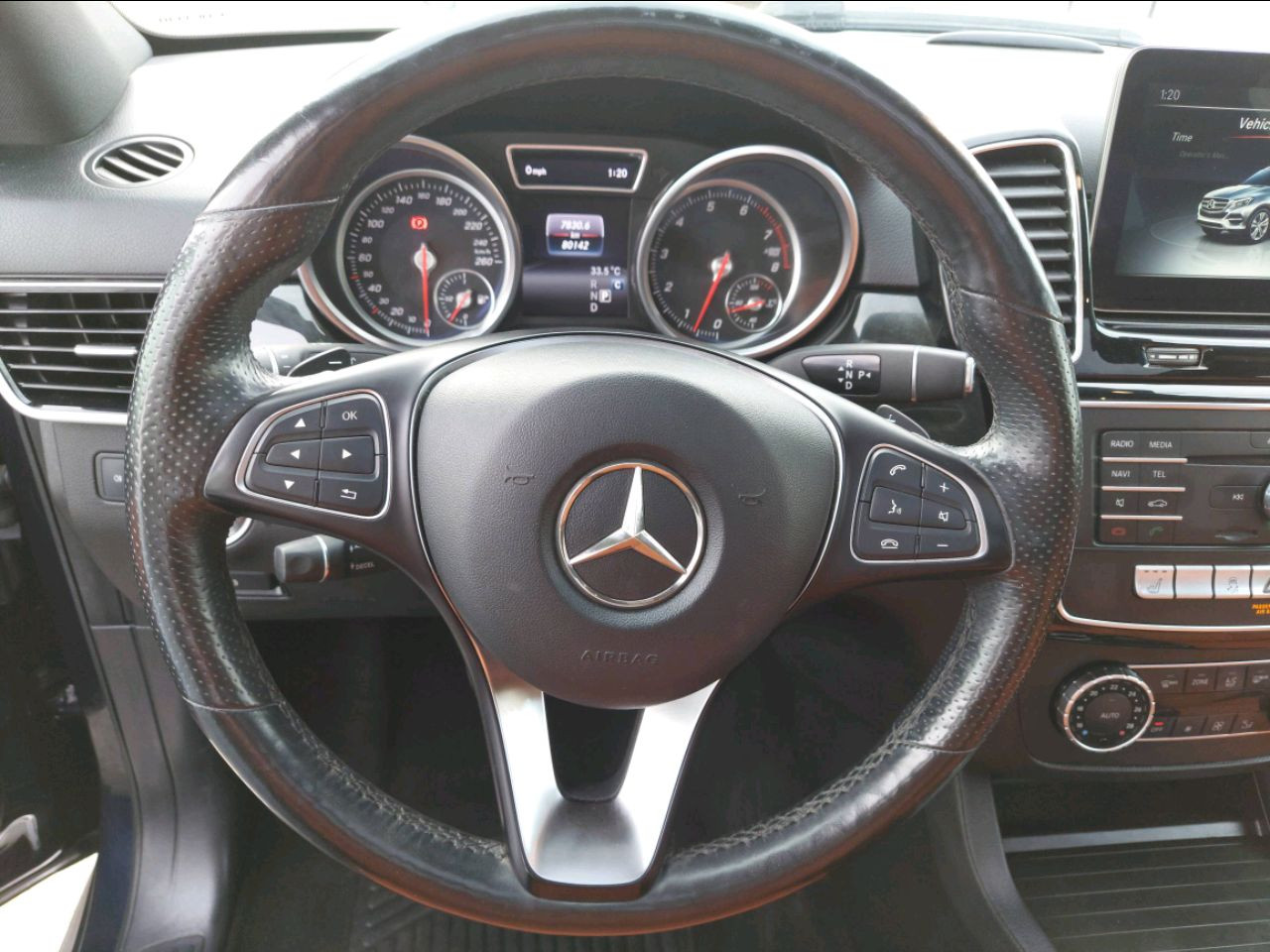 Mercedes Benz GLE SUV - Image 5