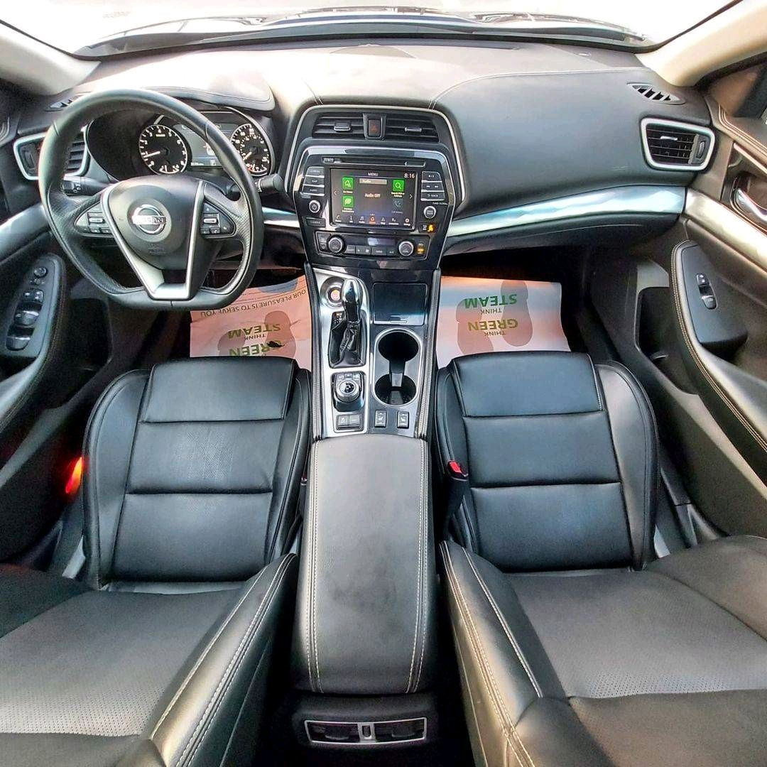 Nissan Maxima - Image 10
