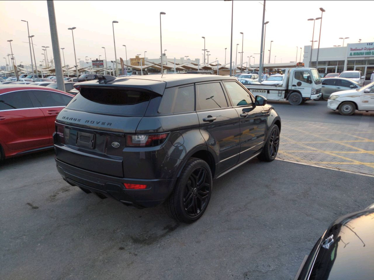 Land Rover Defender - Image 14