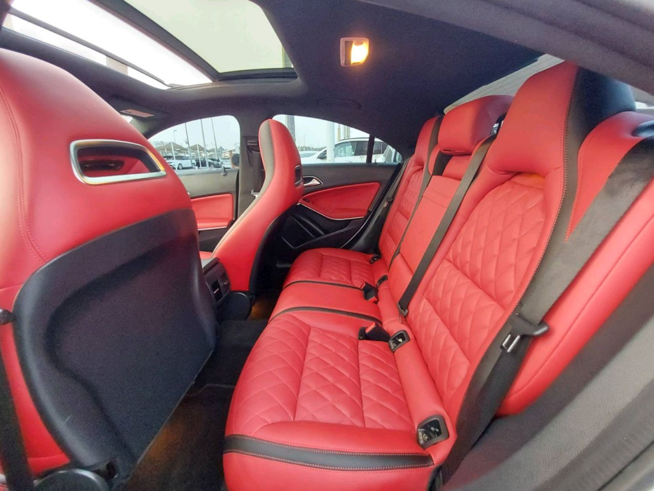 Mercedes Benz CLA - Image 8