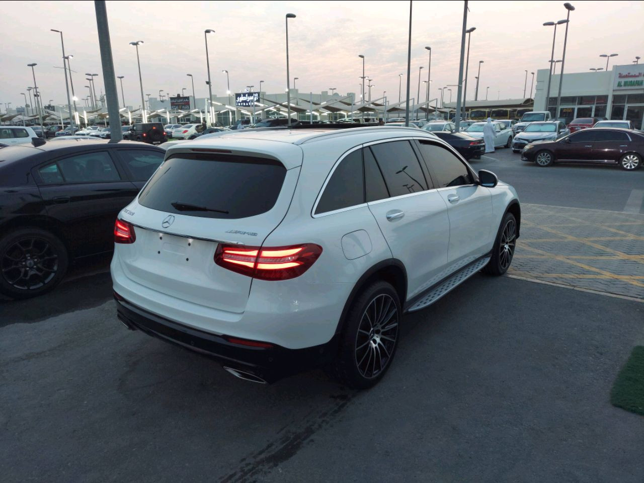 Mercedes Benz GLC - Image 5