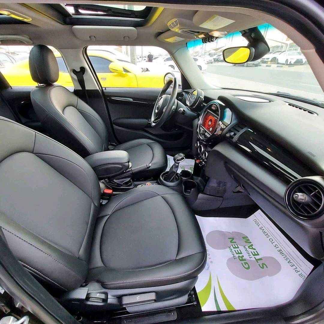Mini Cooper Model S - Image 10