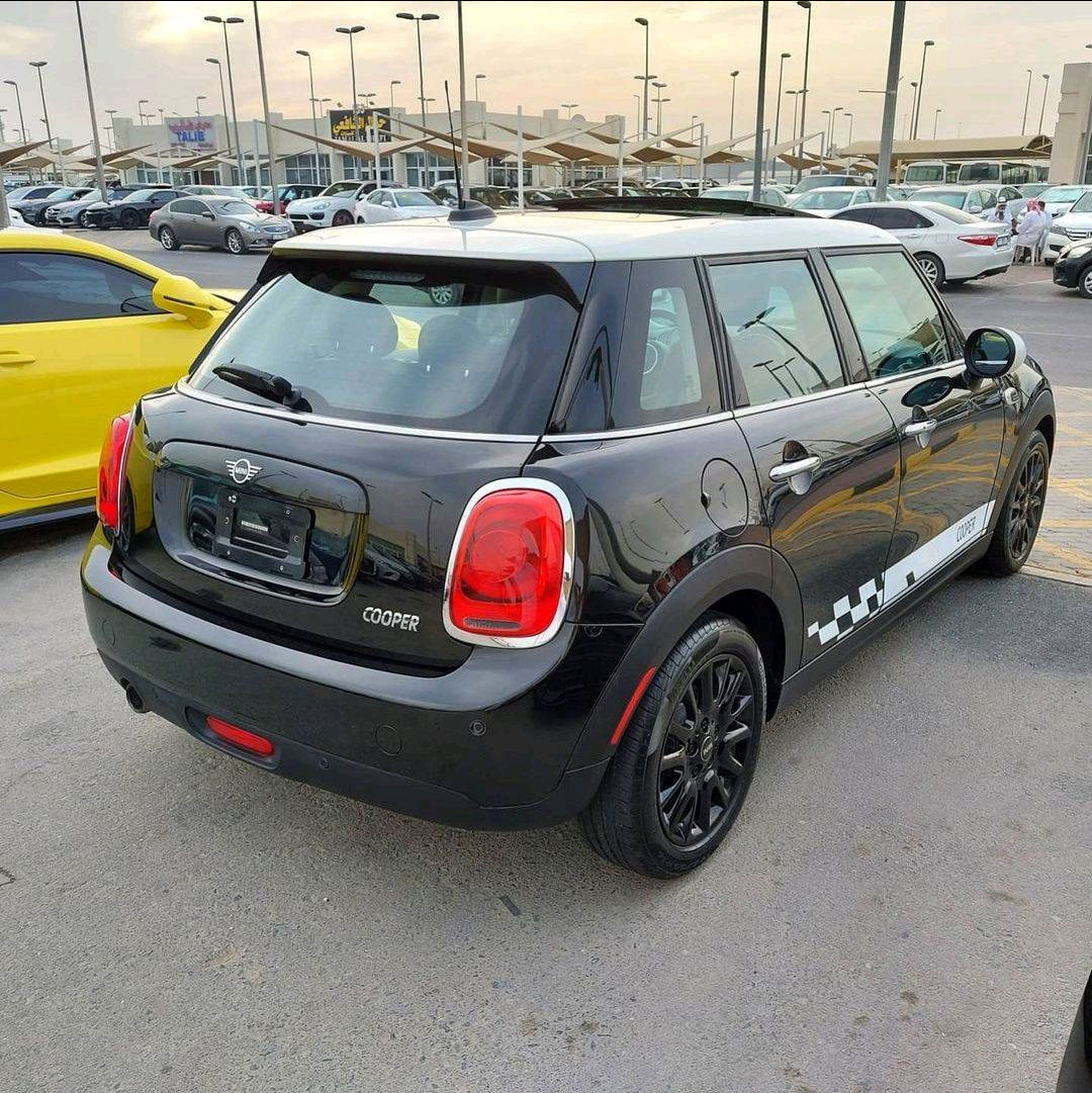 Mini Cooper Model S - Image 5