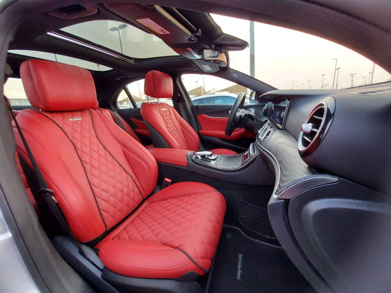Mercedes Benz E-Class - Image 10
