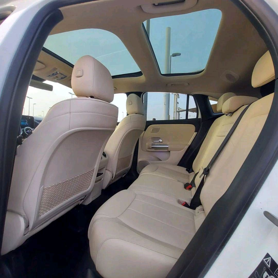 Mercedes Benz GLA - Image 3