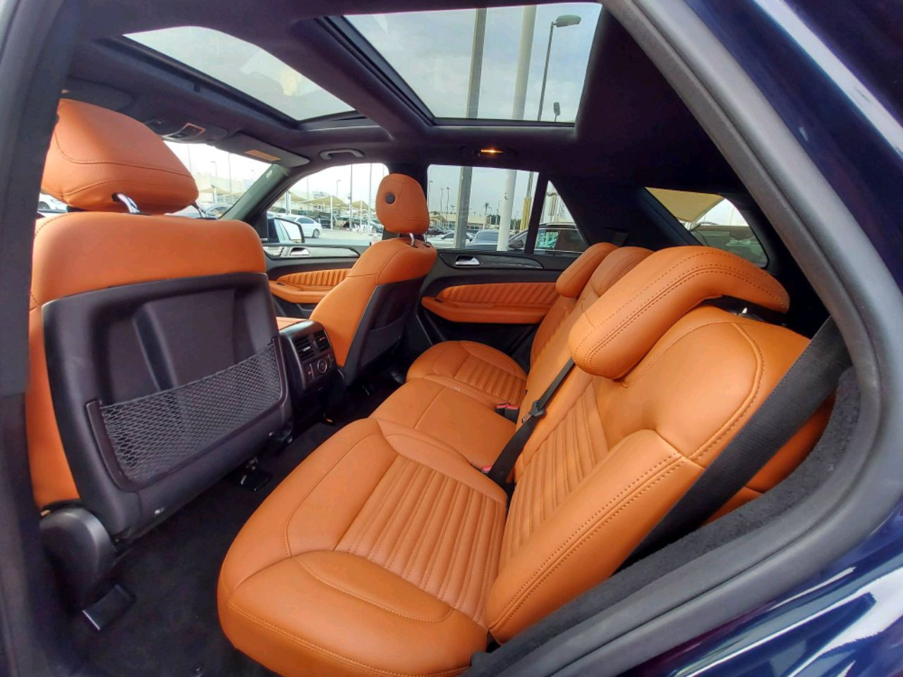 Mercedes Benz GLE SUV - Image 6