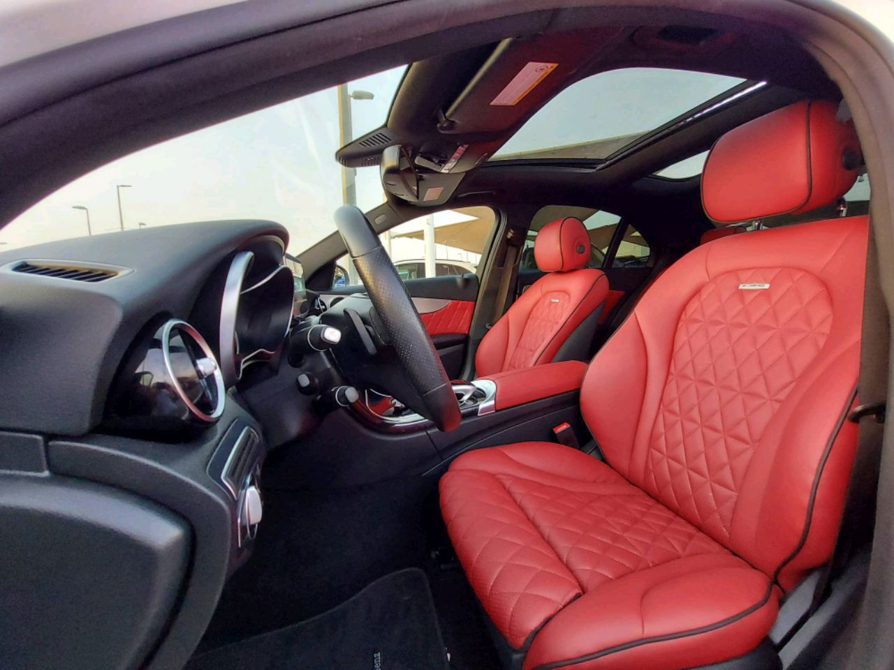 Mercedes Benz C-Class - Image 9