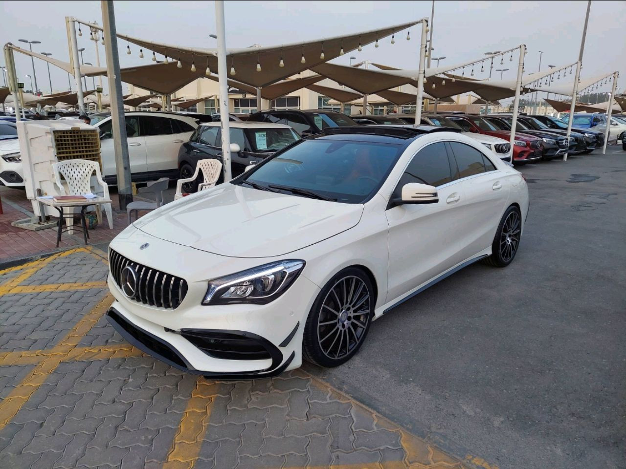 Mercedes Benz CLA - Image 2
