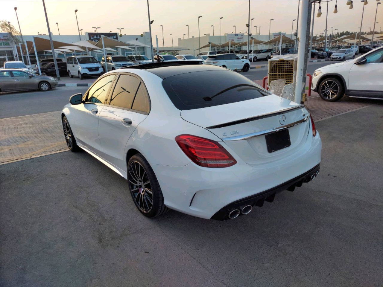 Mercedes Benz C-Class - Image 4