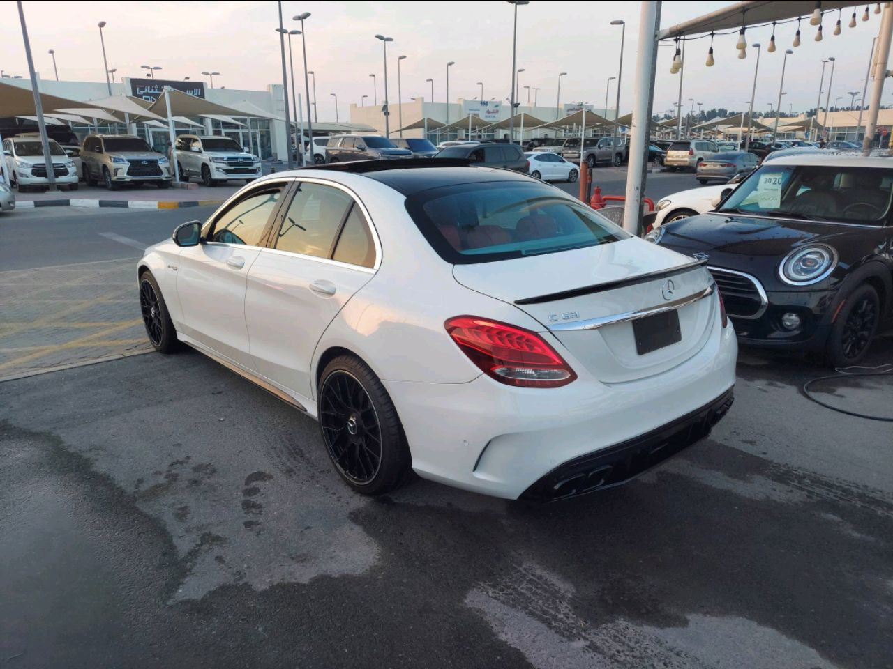 Mercedes Benz C-Class - Image 10