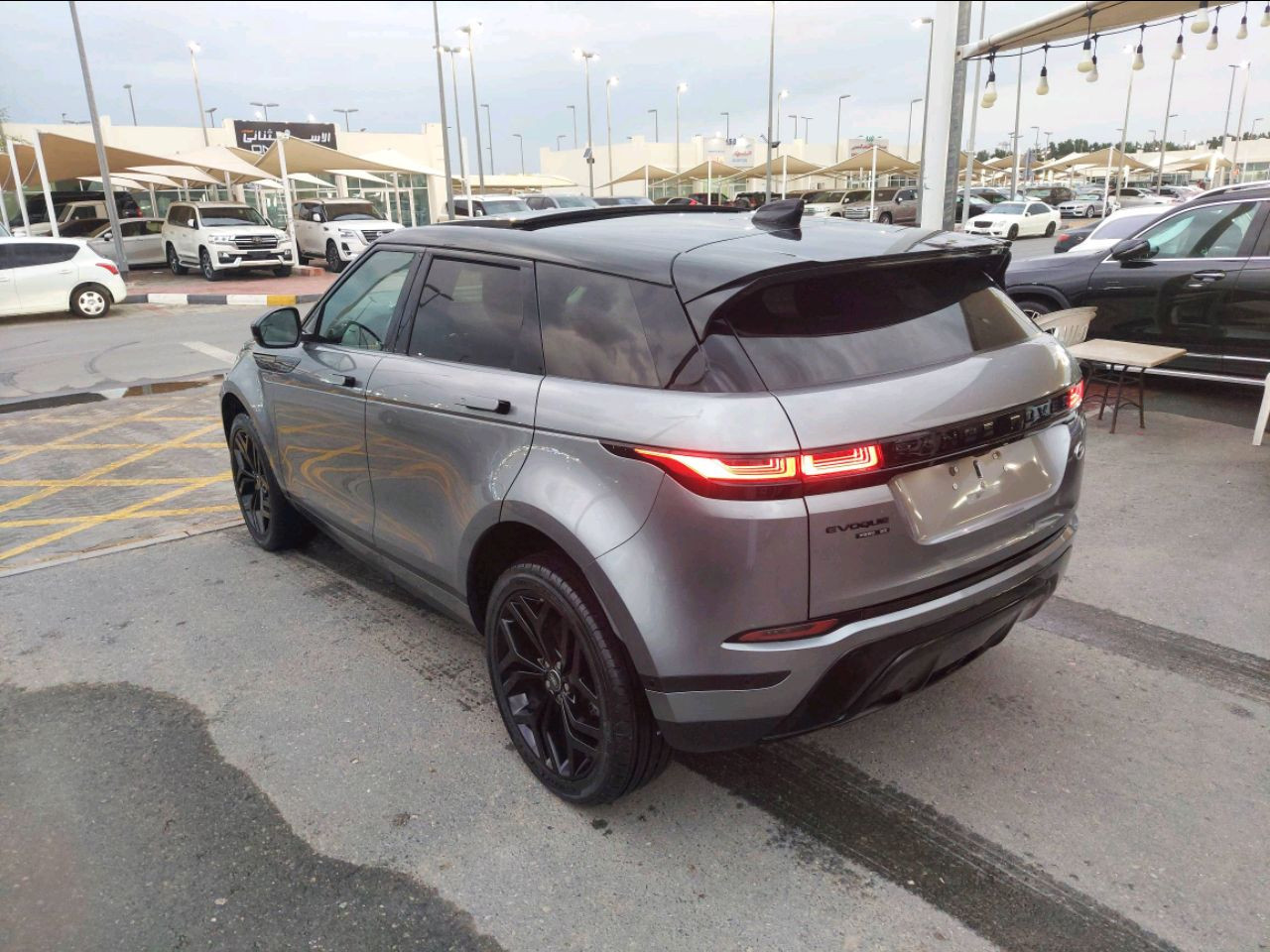 Land Rover Discovery - Image 4