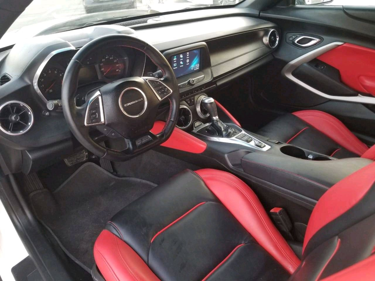 Chevrolet Camaro - Image 6