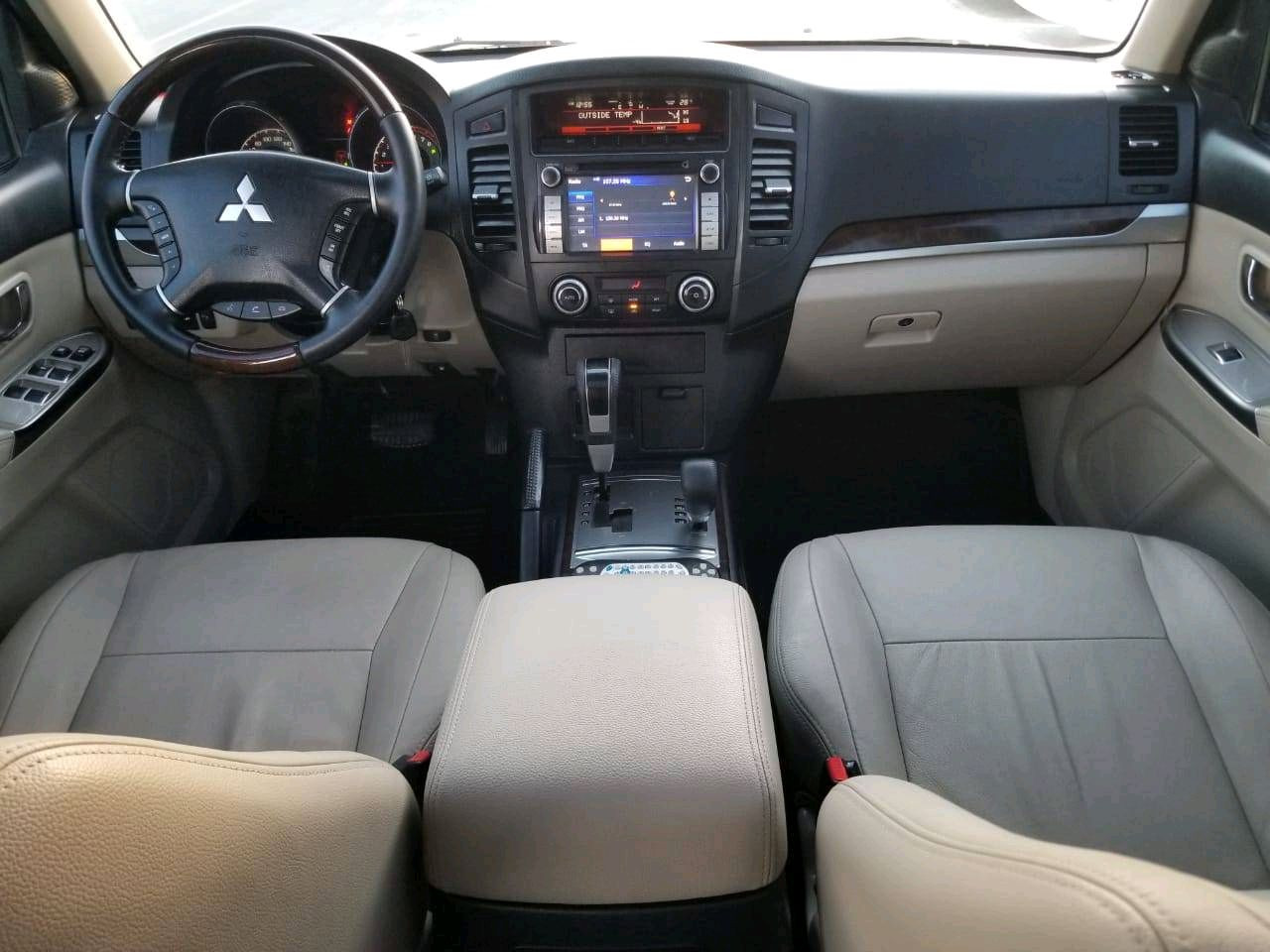 Mitsubishi Pajero - Image 3