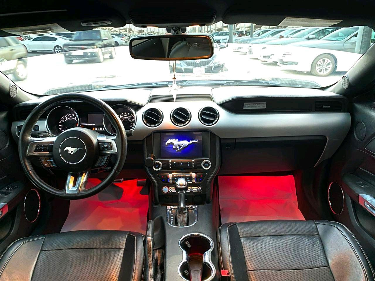 Ford Mustang - Image 3