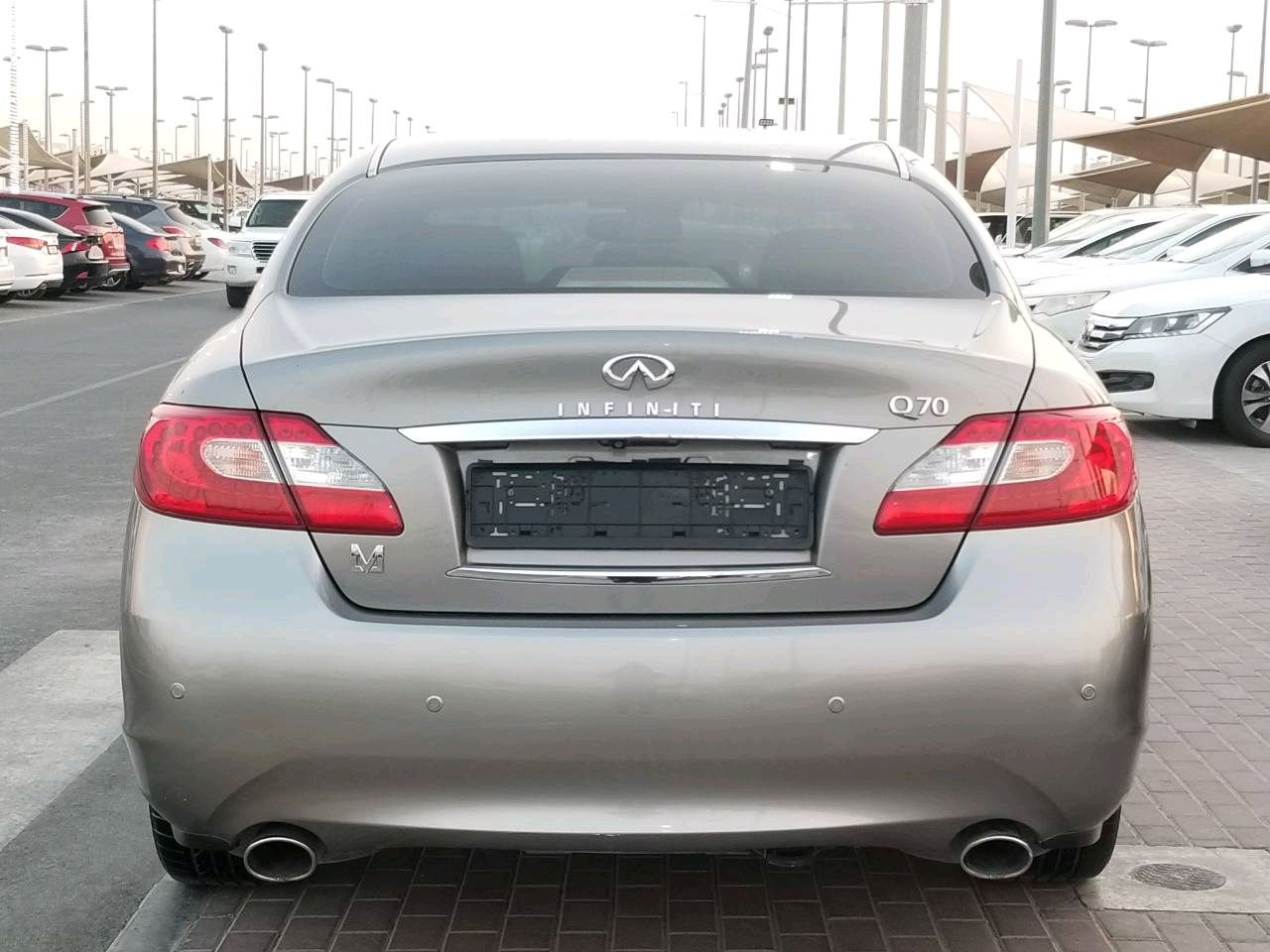 Infiniti Q70 - Image 5