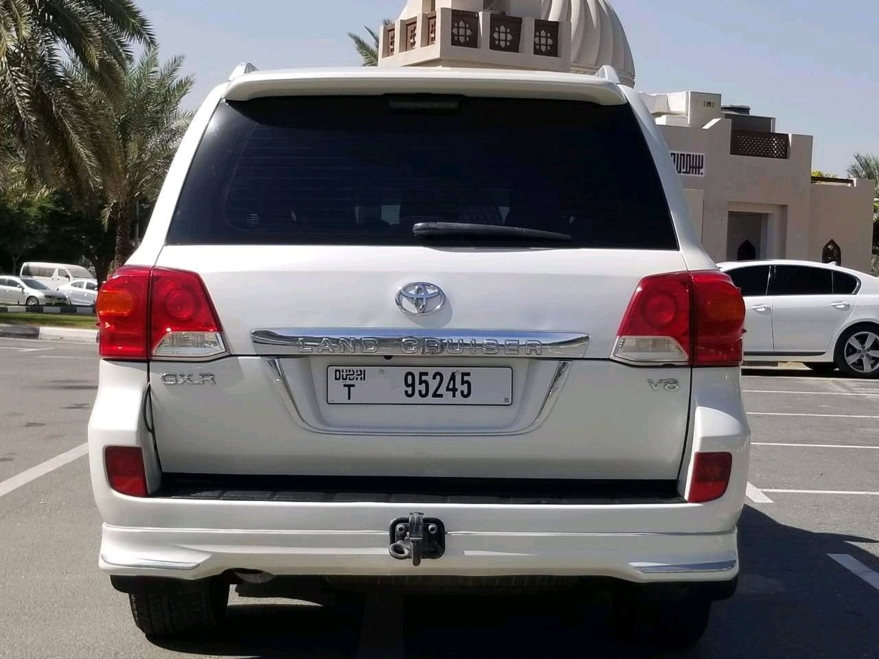 Toyota Land Cruiser - Image 5
