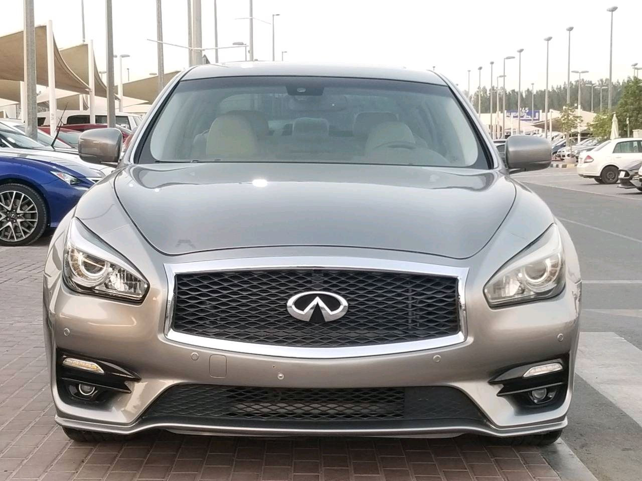 Infiniti Q70 - Image 3