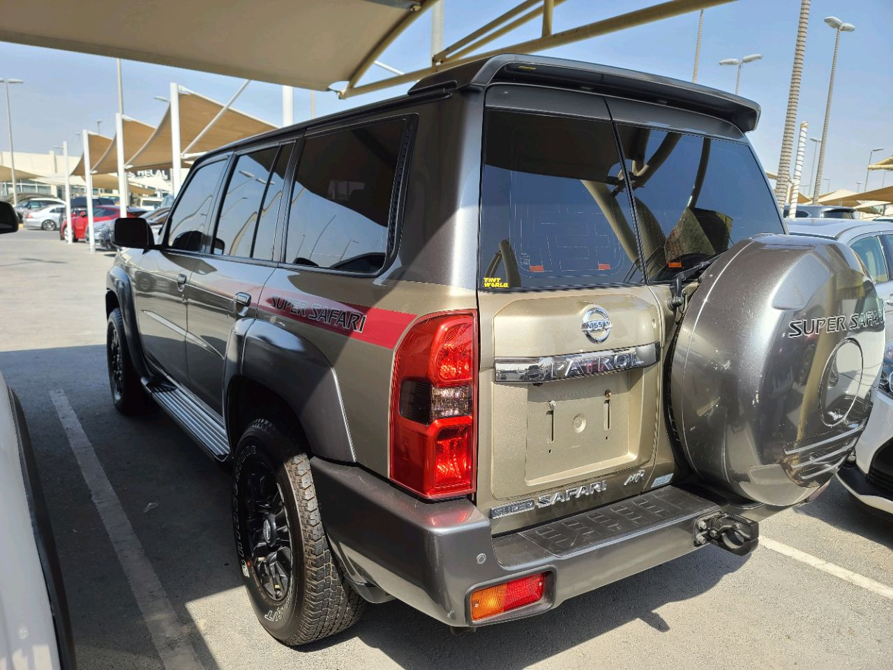 Nissan Super safari - Image 5