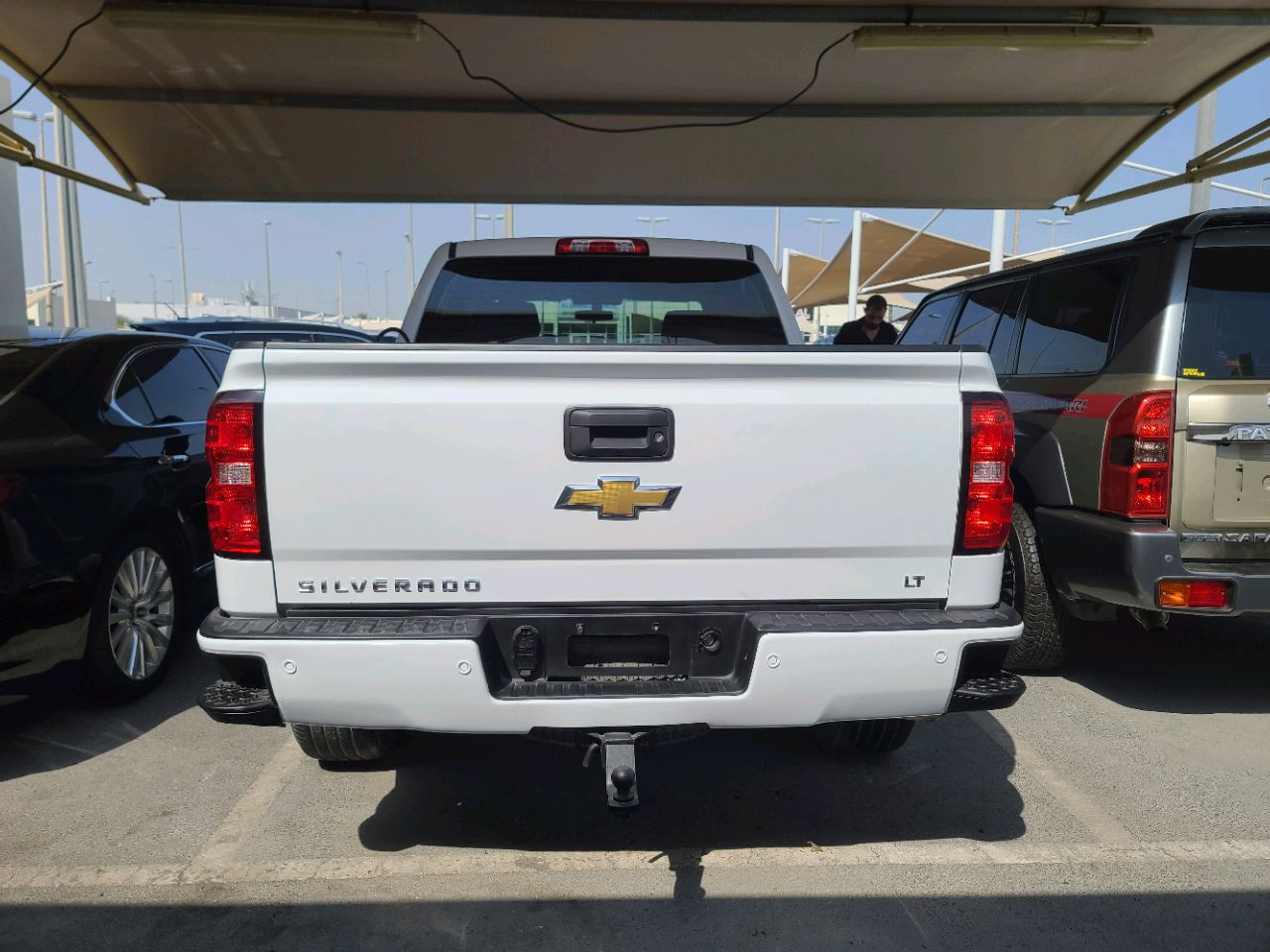 Chevrolet Silverado - Image 4