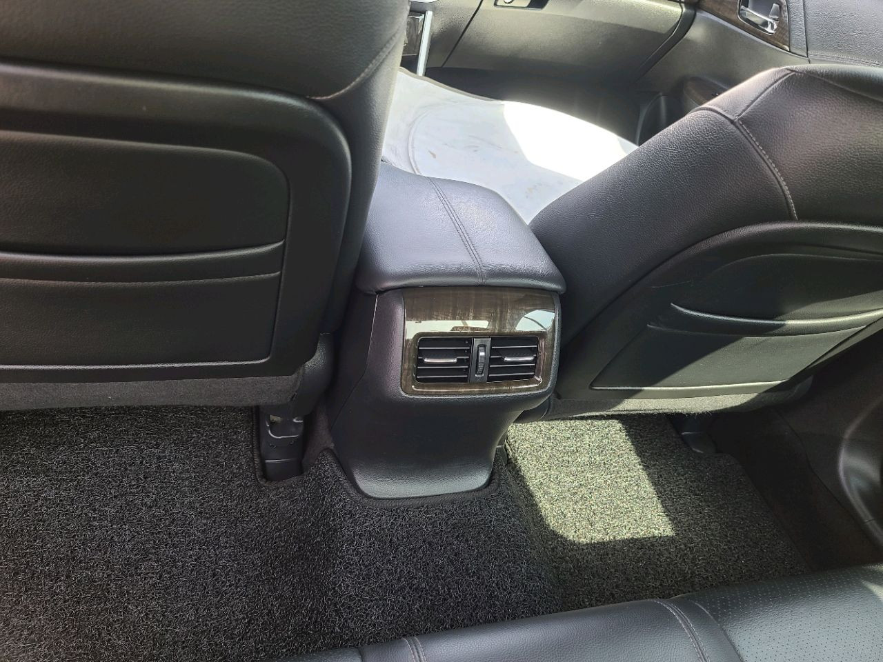 Honda Accord - Image 7