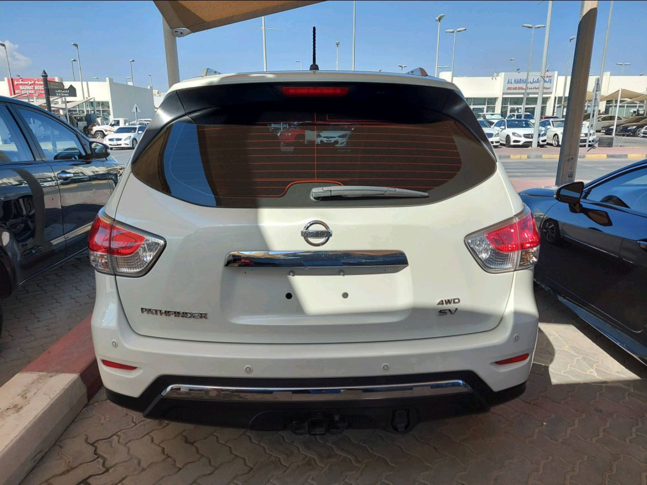 Nissan Pathfinder - Image 5