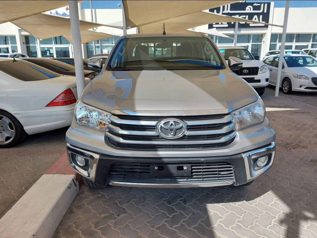 Toyota Hilux - Image 3