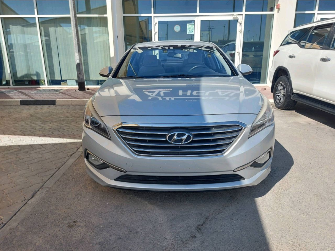 Hyundai Sonata - Image 3