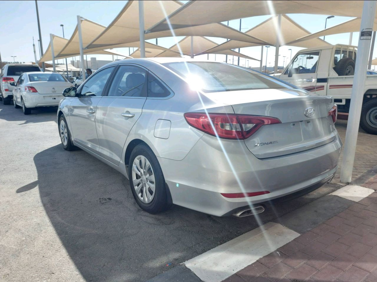 Hyundai Sonata - Image 4