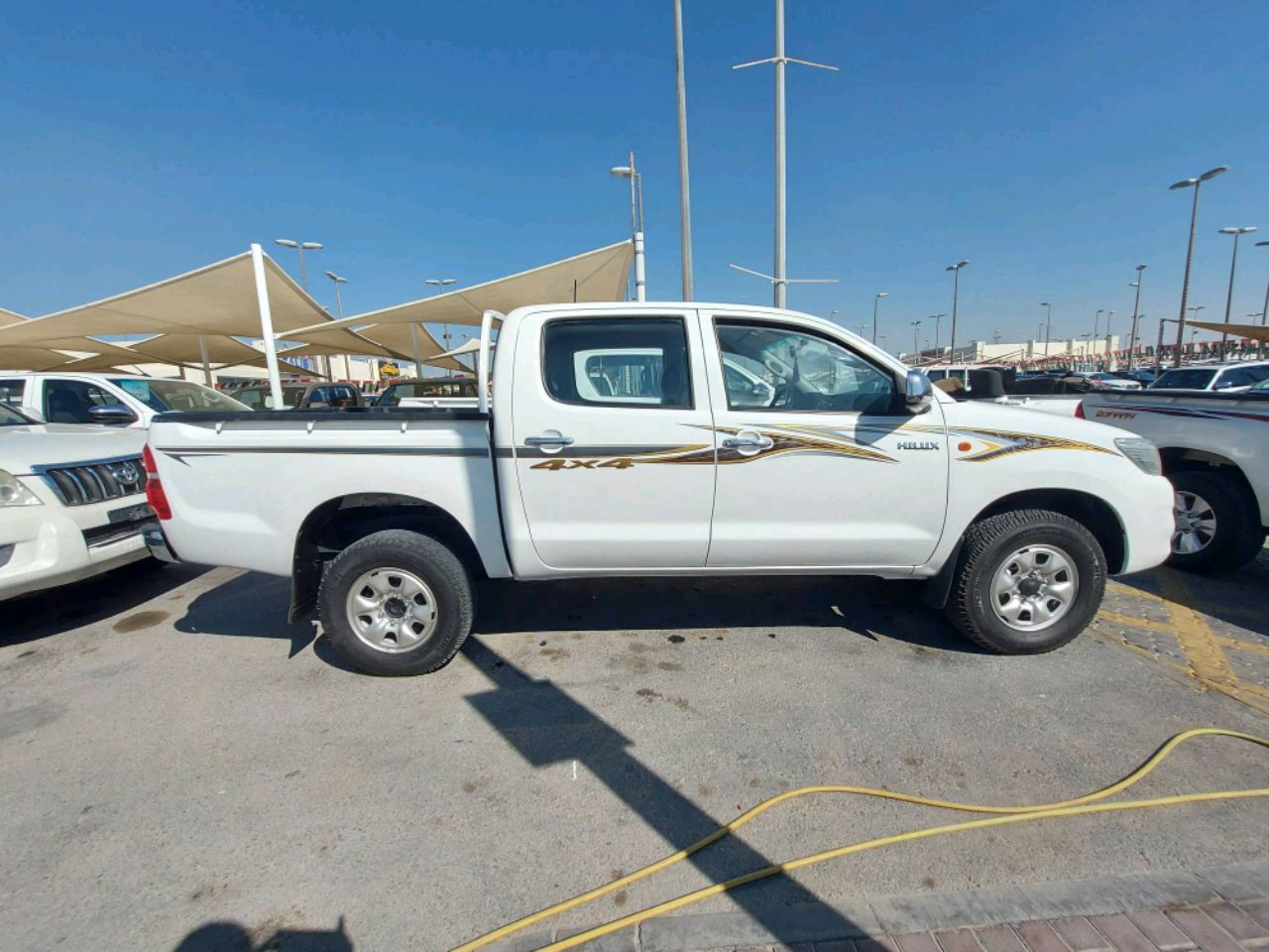 Toyota Hilux - Image 3