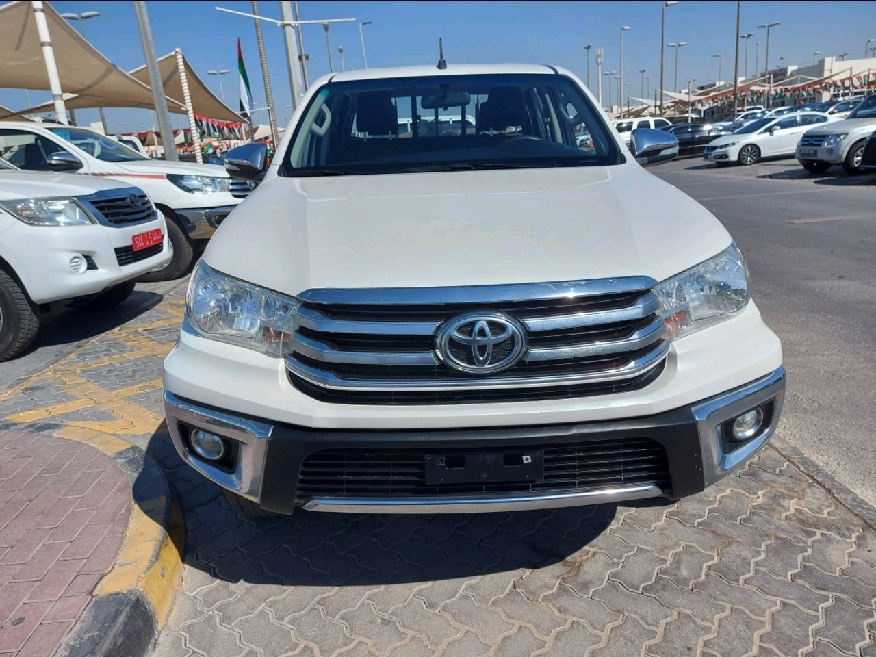 Toyota Hilux - Image 2